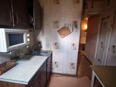 квартира за адресою Світла вул., 49