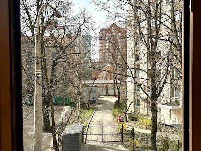 квартира за адресою Олександра Кониського вул., 30