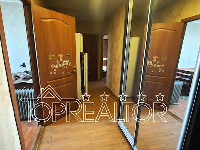 квартира за адресою Амосова, 25