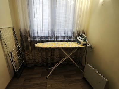 квартира за адресою Йорданська вул. (Лайоша Гавро), 3