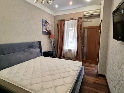 квартира за адресою Київ, Лютеранська вул., 13