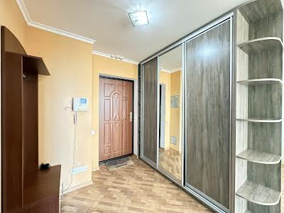 квартира по адресу Урловская ул., 23