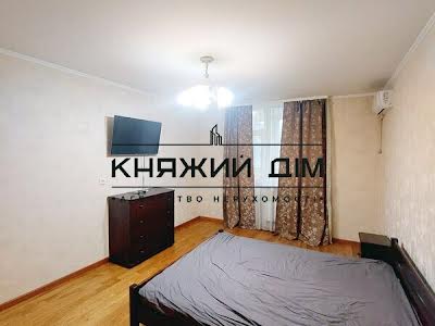 квартира по адресу Авиаконструктора Игоря Сикорского ул. (Танковая), 1
