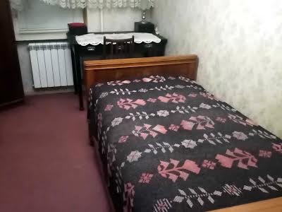 кімната за адресою Київ, Сержа Лифаря вул. (Олександра Сабурова), 16