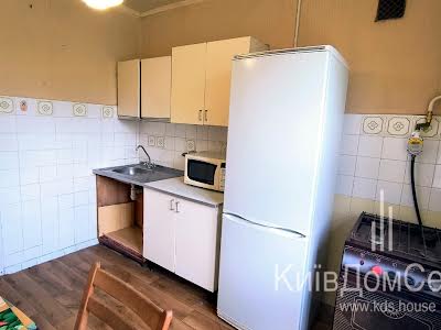 квартира за адресою Київ, Науки просп., 16