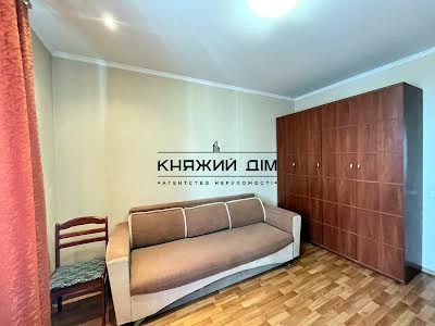 квартира по адресу Миколы Бажана просп., 12