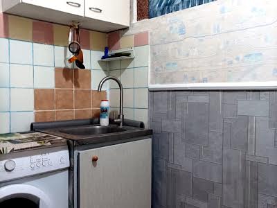 квартира за адресою Бакинська вул., 34