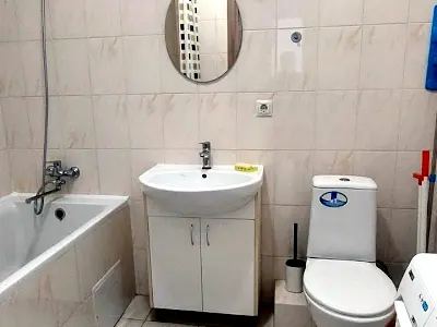 квартира за адресою Практична вул., 6