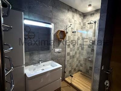 квартира за адресою Практична вул., 2