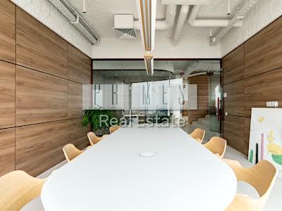 коммерческая по адресу Кловский спуск (Кловський), 7