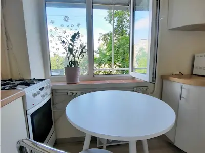 квартира за адресою Ореста Левицького вул. (Академіка Курчатова), 3