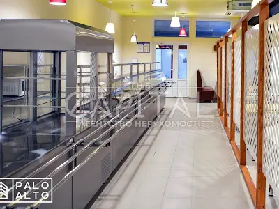 комерційна за адресою Старокиївська, 10