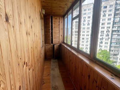 квартира по адресу Чернобыльская ул., 11