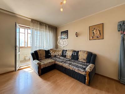 квартира за адресою Петра Григоренка просп., 36