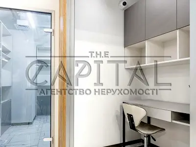 коммерческая по адресу Днепровская набережная ул., 18-Б