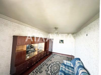 квартира за адресою Композитора Лятошинського вул., 12