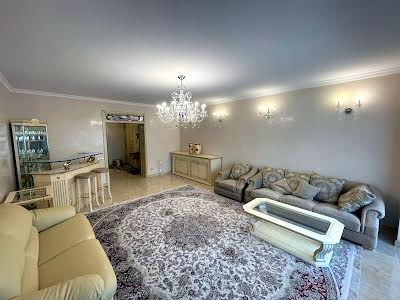 квартира по адресу Кропивницкого ул., 8