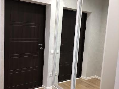 квартира за адресою Каховська вул., 58