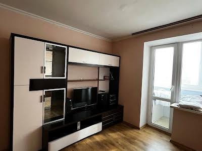 квартира по адресу Калиновая ул., 53