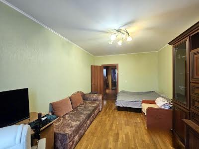 квартира за адресою Григорія Ващенка вул., 1