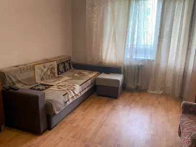 квартира за адресою Дмитра Луценка вул. (Крейсера 