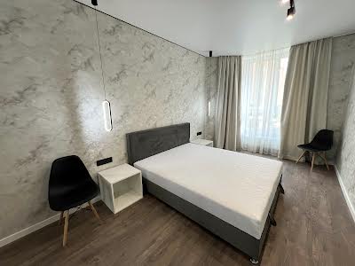 квартира по адресу с. Софиевская борщаговка, Мартинова просп., 36
