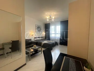квартира за адресою Шота Руставелі вул., 44