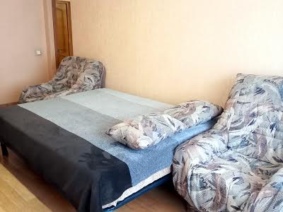 квартира за адресою Бориса Гмирі вул., 9-А