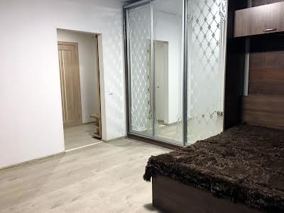 квартира по адресу Михаила Максимовича ул. (Трутенко Онуфрия), 26