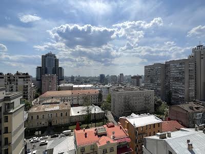 квартира за адресою Богдана Хмельницького вул., 58а