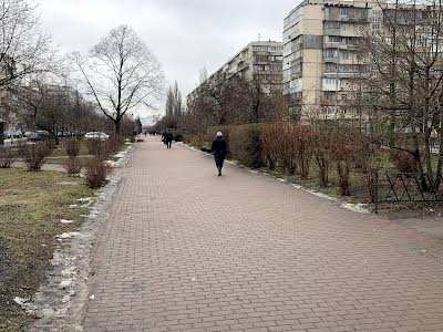 квартира за адресою Амвросія Бучми бульв., 2