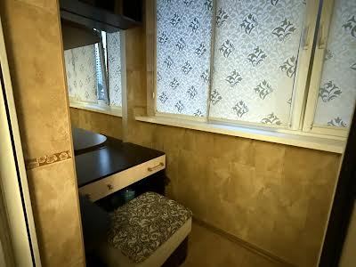 квартира по адресу Олены Пчилки ул., 3-А