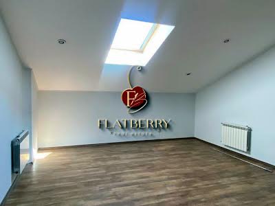 квартира за адресою Богдана Хмельницького вул., 32