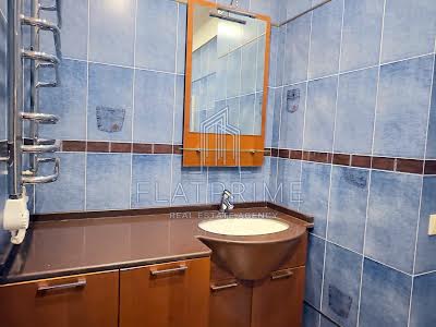 квартира за адресою Старонаводницька вул., 13-А