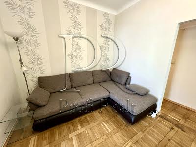 квартира за адресою Машинобудівна вул., 34