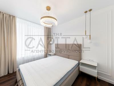 квартира за адресою Причальна вул., 14