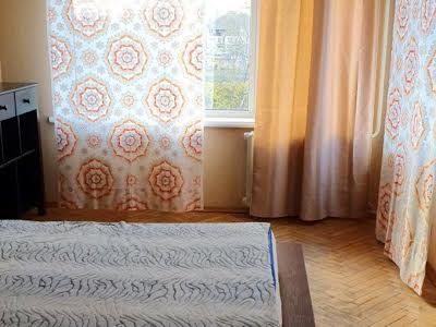 квартира за адресою Будівельників вул., 19