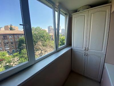 квартира за адресою Жилянська вул., 45
