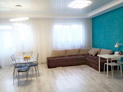 квартира по адресу с. Святопетровское, Богдана Хмельницкого ул., 10