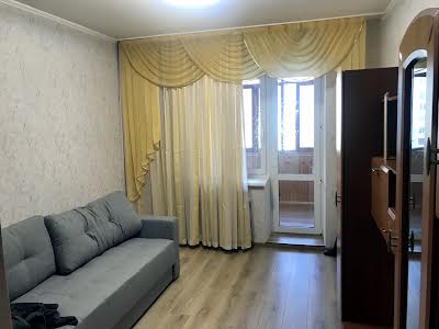 квартира по адресу Киев, Ревуцкого ул., 5