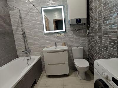 квартира по адресу Драгоманова ул., 4-А
