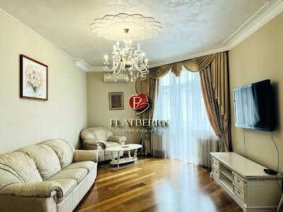 квартира за адресою Кудрявський узвіз, 3-Б