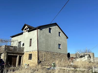 будинок за адресою Героїв Крут, 1