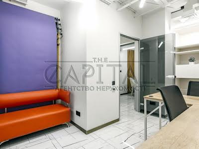 коммерческая по адресу Днепровская набережная ул., 18-Б