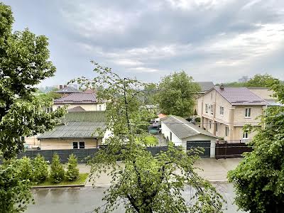 квартира за адресою Патріотів вул., 98