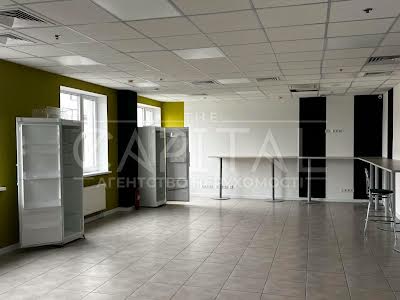 комерційна за адресою Фізкультури вул., 28