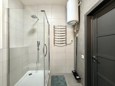 квартира за адресою Дегтярна вул., 20
