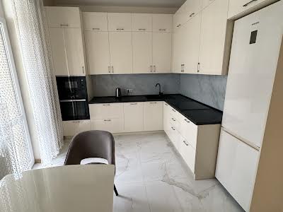 квартира по адресу Черновола просп., 75