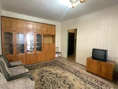 квартира по адресу Николая Лаврухина ул., 15/46