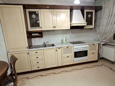 квартира по адресу Леси Украинки бульв., 21
